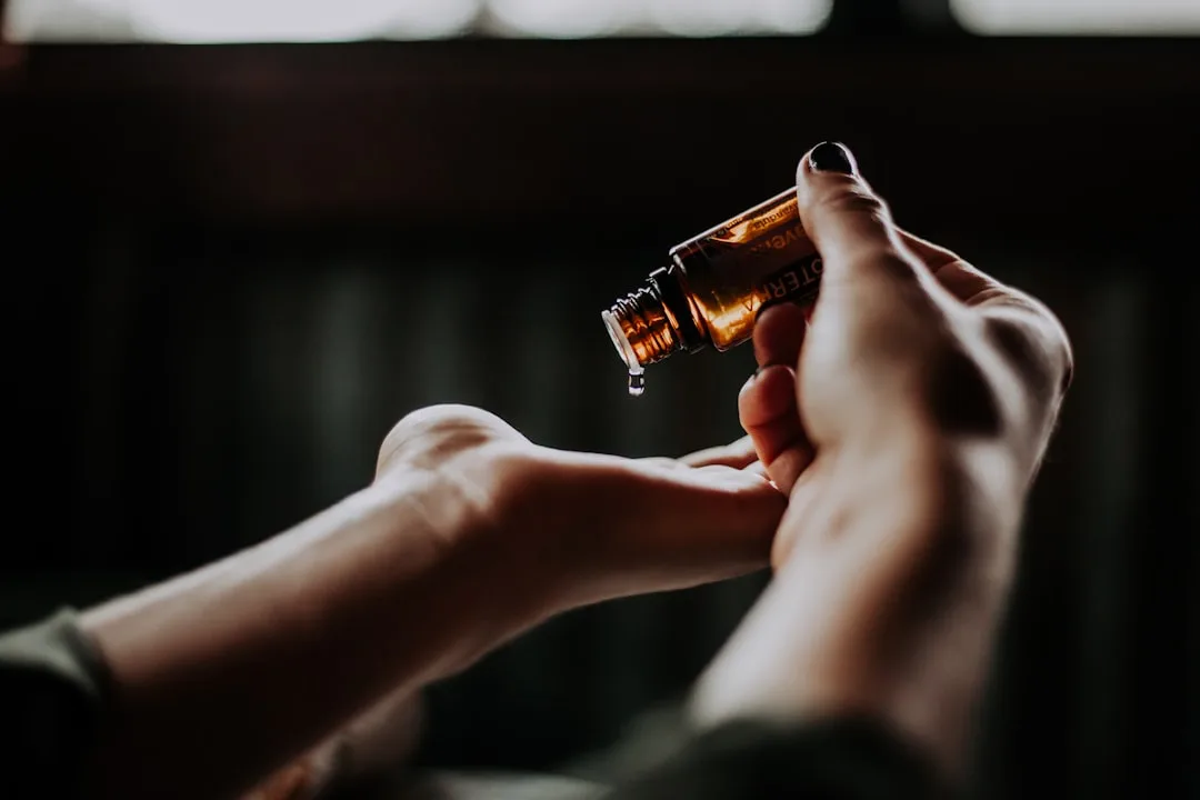 Online perfume delivery Kolkata - fresh perfume boxes